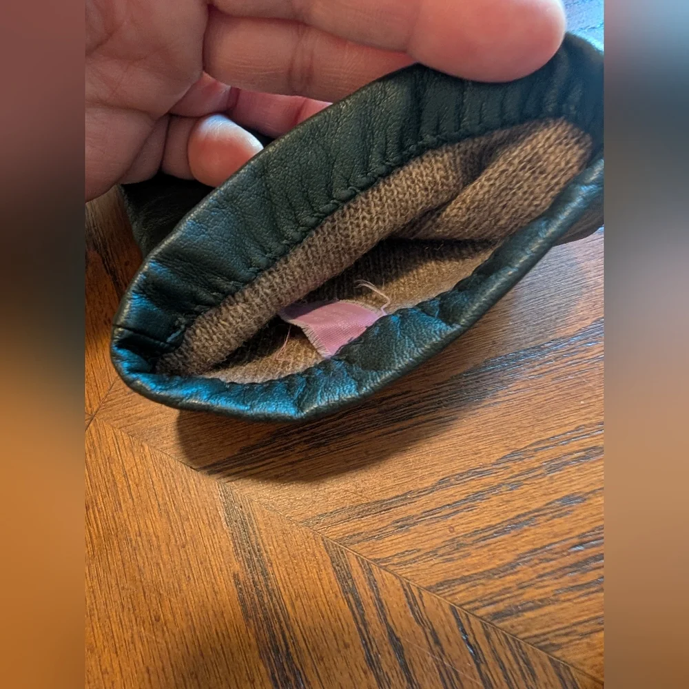 1950's Vintage Elegant Olive Green‎ Leather Gloves With 100% Cashmere Interior